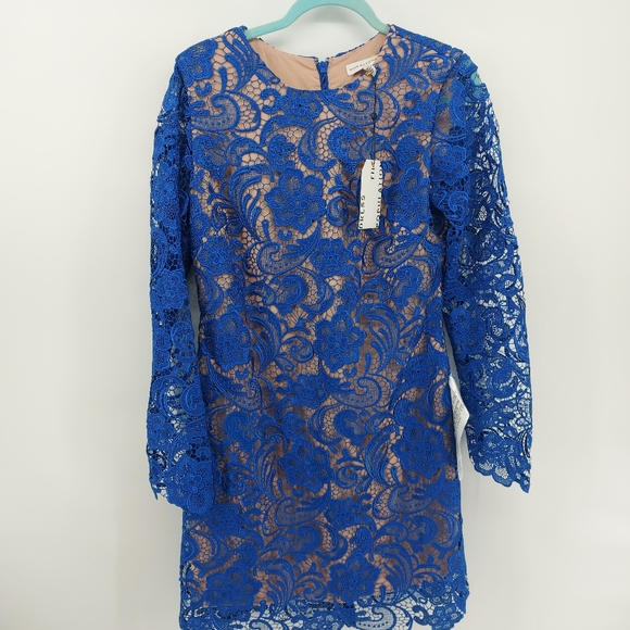 Dress the Population Dresses & Skirts - Dress the Population Blue Lace Long Sleeve Dress Size Large